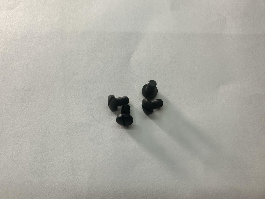 Cz Kabza Vidası 1 . Kalite 4 Adet