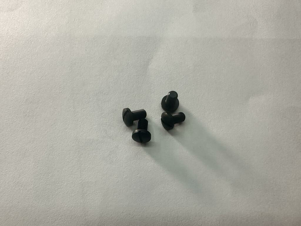 Browning Kabza Vidası 1 . Kalite 4 Adet