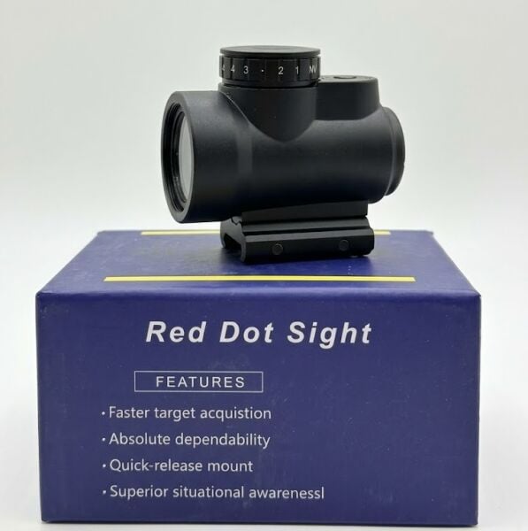 Coos35 NB003 Red Dot
