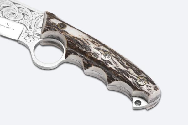 Bora 508 B Trigger Geyik Boynuzu Saplı Gravürlü Bıçak