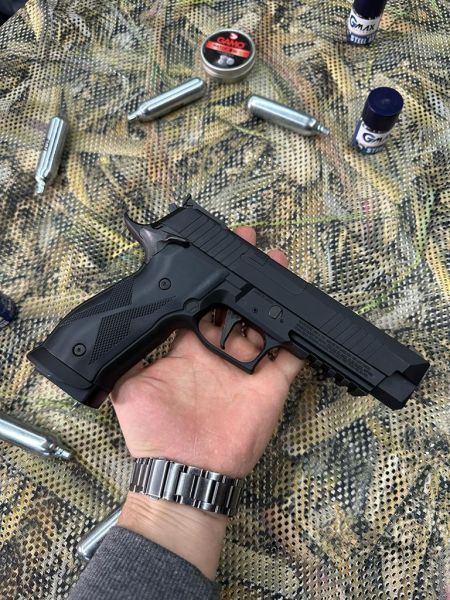SIG SAUER X-FIVE SİYAH HAVALI TABANCA
