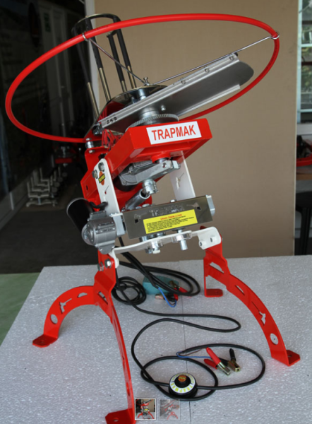 TR 25 OTOMATİK DÖNERLİ TRAP MAKİNASI