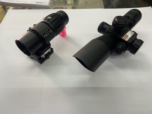 2.5-10x40 Lazerli Tüfek Dürbünü Yakınlaştırıcı İle Birlikte