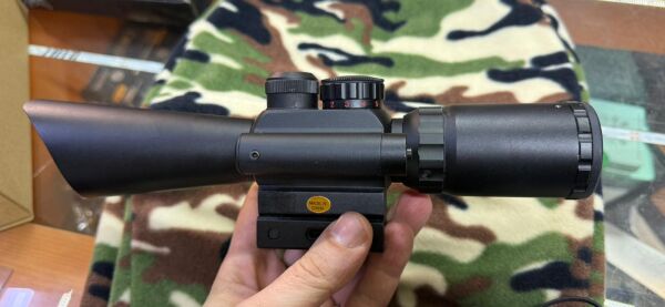 Nikula 3.5-10x40 M8 Zoomlu Lazerli Av Tüfeği Dürbünü