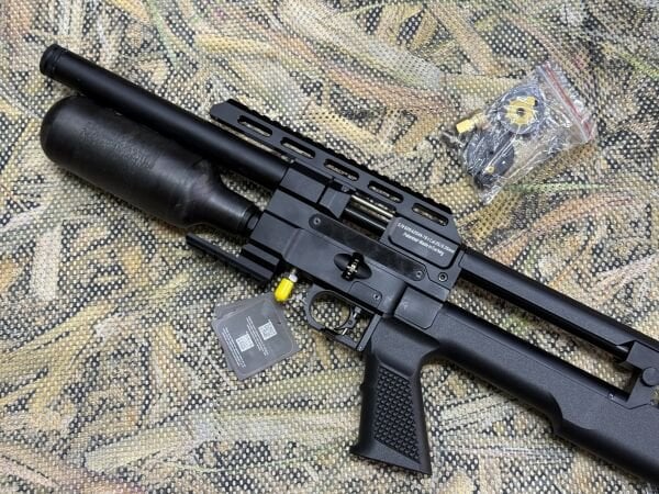 Reximex Throne Gen 2 Compact Black Karbon Tüp Pcp Havalı Tüfek