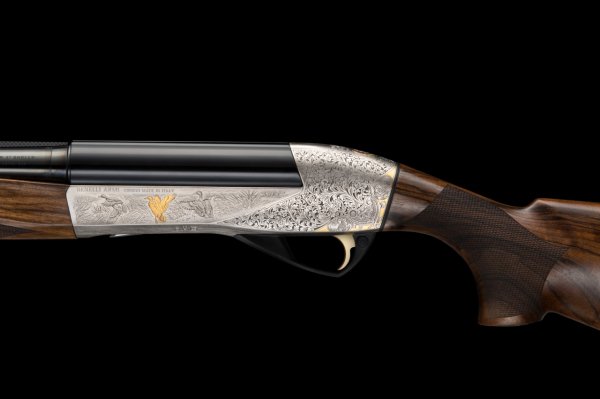Benelli Raffaello 50.Yıl Özel Limited Editon Otomatik Av Tüfeği