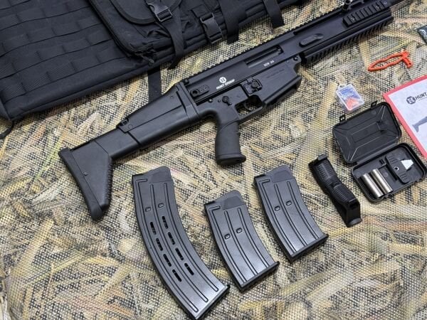 Hunt Group SCX-12 Siyah Şarjörlü Av Tüfeği
