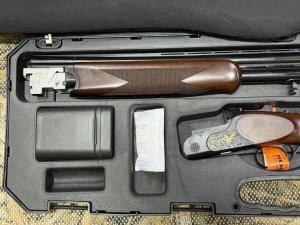 Huğlu 103 CE 12/20 Cal. Siyah Süperpoze Av Tüfeği