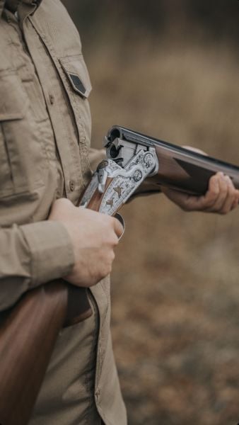 Huğlu 103 FE GR4 12/20 Cal. Süperpoze Av Tüfeği