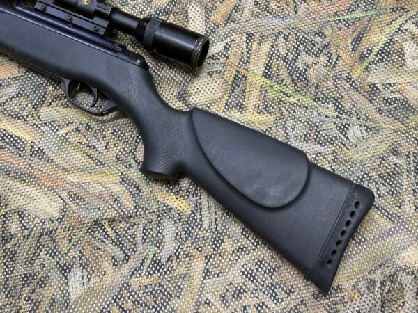 Gamo CFX 4.5 mm - Yüksek İsabetli, Dürbünlü ve Bakımlı 2 El