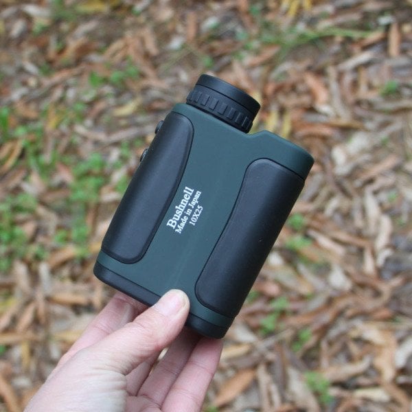 Bushnell 10x25 700M Mesafe Ölçer