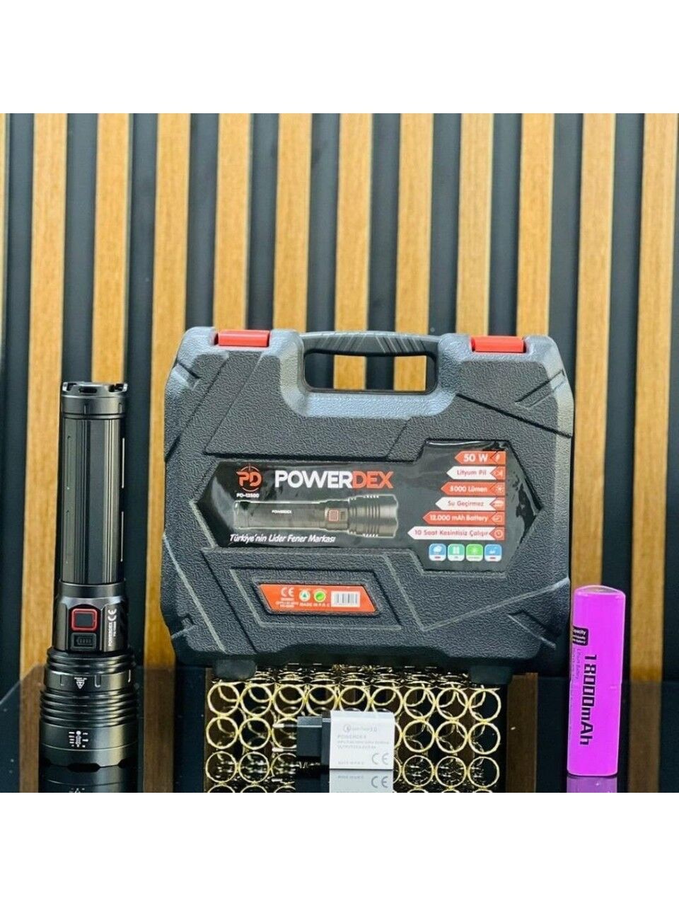Powerdex PD-12500 Su Geçirmez 50 Watt 5000 Lümen Süper Güçlü LED Profesyonel Şarjlı El Feneri