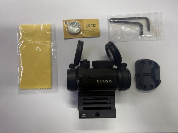 Coos35 2 Moa N.B001 Red Dot