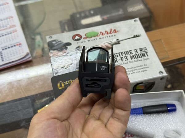 Burris AR-F3 Flatop FastFire Red Dot
