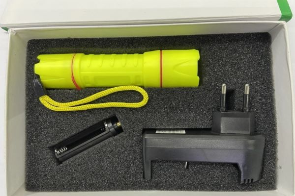 UCS Aysan C01 Su Altı Feneri