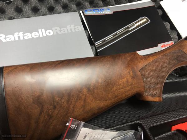 Benelli Rafaello Legacy Sport Otomatik Av Tüfeği