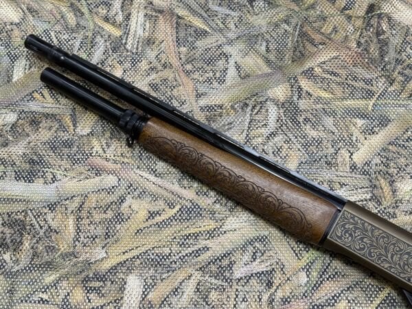 Üzümlü Full Gravürlü Özel İşlemeli Otomatik Av Tüfeği