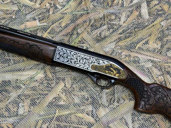 Mozzberk Özel İşlemeli Otomatik Av Tüfeği