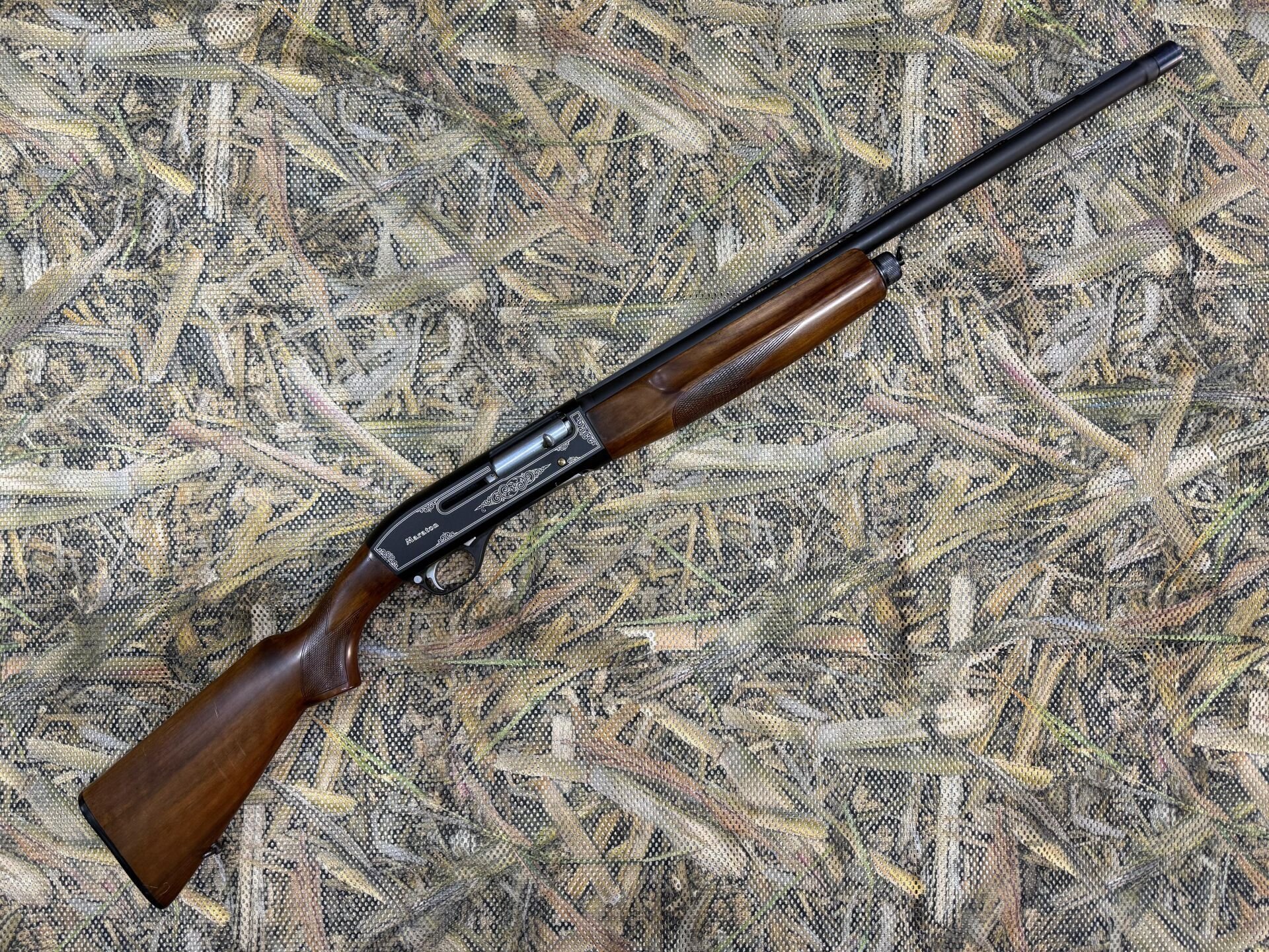 Maraton Özel İşlemeli Sıfır Ayarında Otomatik  Av Tüfeği 2.El