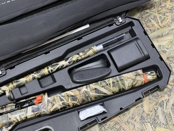 Huğlu Renova (Kamuflaj) Mossy Oak Blades 12 Cal. Otomatik Av Tüfeği