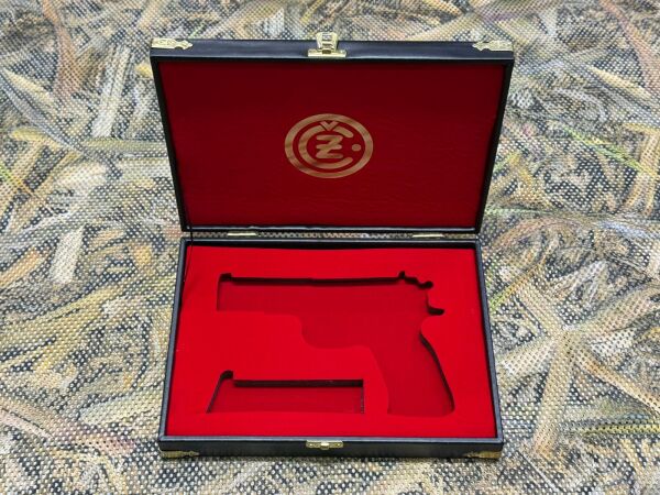 Cz Tabanca Çantası Süngerli