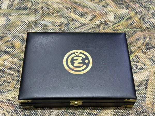 Cz Tabanca Çantası Süngerli