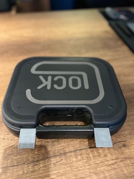 Glock Tabanca Çantası Süngerli