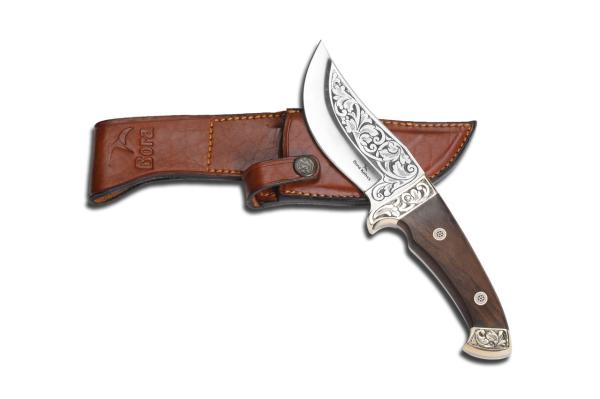 Bora 409 C Barbary Lion Ceviz Saplı Gravürlü Bıçak