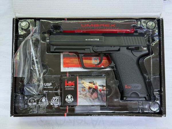 UMAREX Heckler&Koch USP 4,5MM Havalı Tabanca Siyah