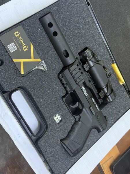 UMAREX Walther Nighthawk 4,5mmHavalı Tabanca Siyah