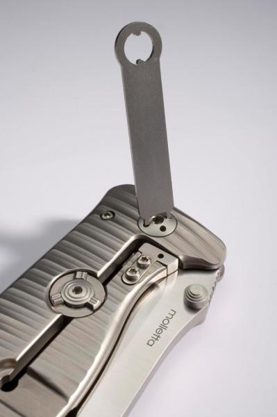 Lionsteel SR1A BB Alüminyum Siyah Çakı