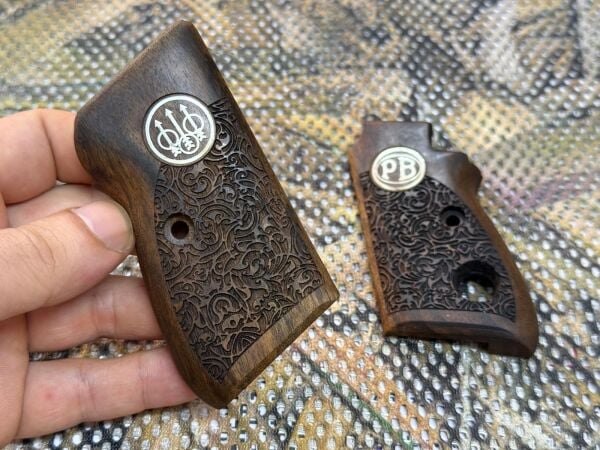 Beretta Düğmeli Tabanca Kabze